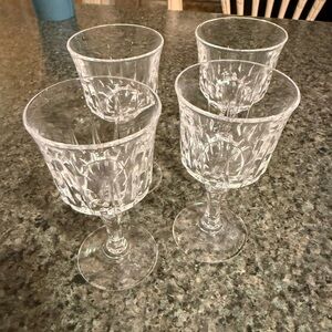 Clear Cut-Glass Wine Goblets – Set of 4